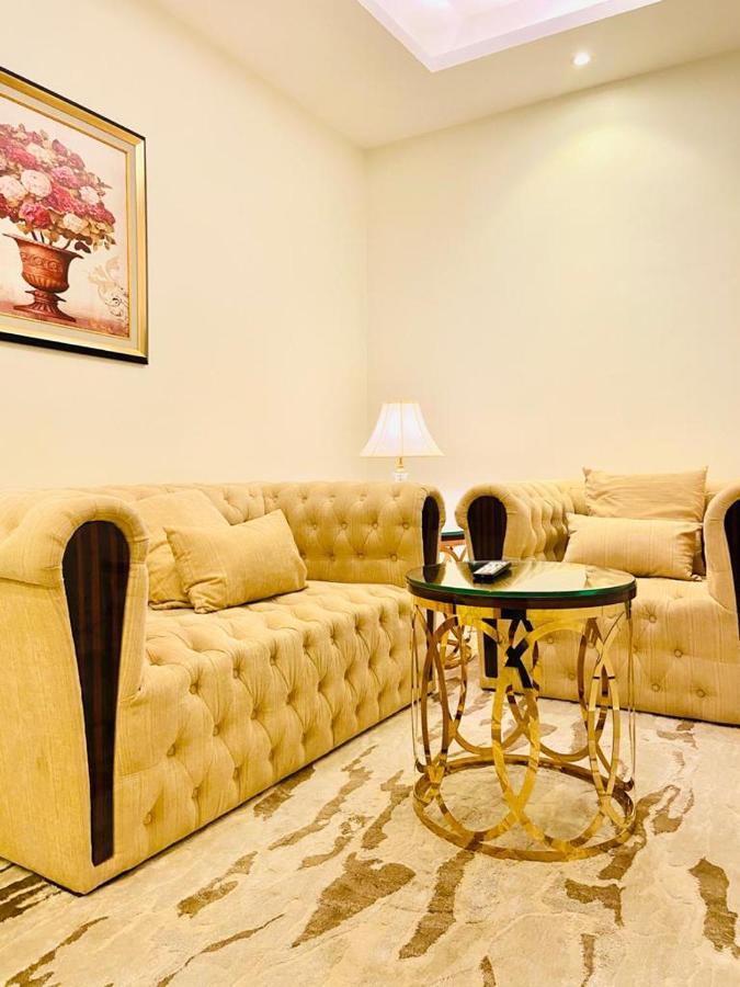 Golden Dream Hotel Khamis Mushait Esterno foto