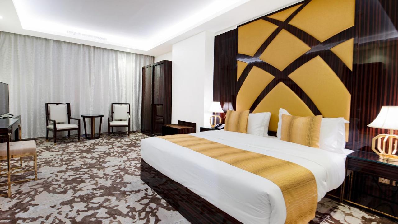 Golden Dream Hotel Khamis Mushait Esterno foto